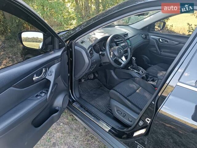 Чорний Ніссан Rogue, об'ємом двигуна 2.49 л та пробігом 97 тис. км за 16500 $, фото 4 на Automoto.ua