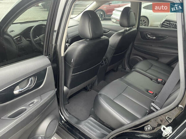 Черный Ниссан Rogue, объемом двигателя 2.5 л и пробегом 89 тыс. км за 15800 $, фото 12 на Automoto.ua