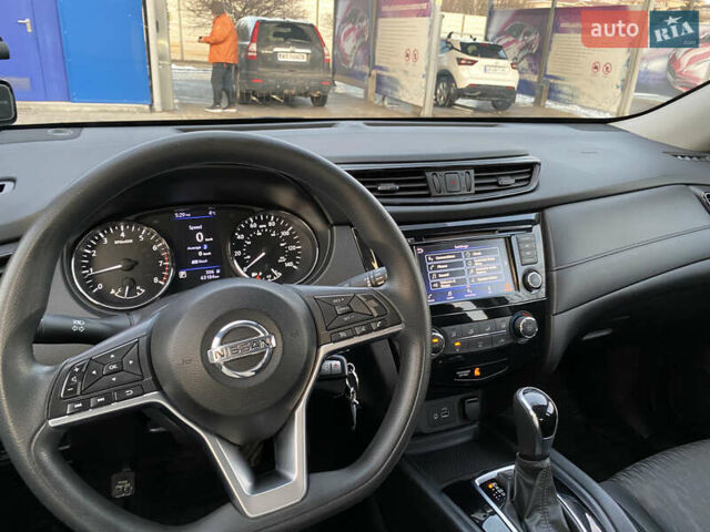 Чорний Ніссан Rogue, об'ємом двигуна 2.5 л та пробігом 63 тис. км за 15000 $, фото 38 на Automoto.ua