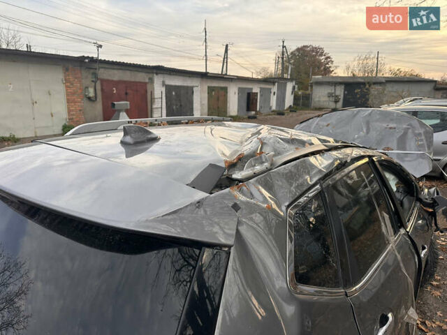 Черный Ниссан Rogue, объемом двигателя 0 л и пробегом 130 тыс. км за 5800 $, фото 1 на Automoto.ua