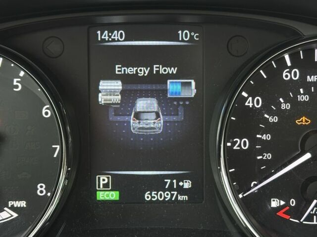 Черный Ниссан Rogue, объемом двигателя 2 л и пробегом 65 тыс. км за 16800 $, фото 21 на Automoto.ua