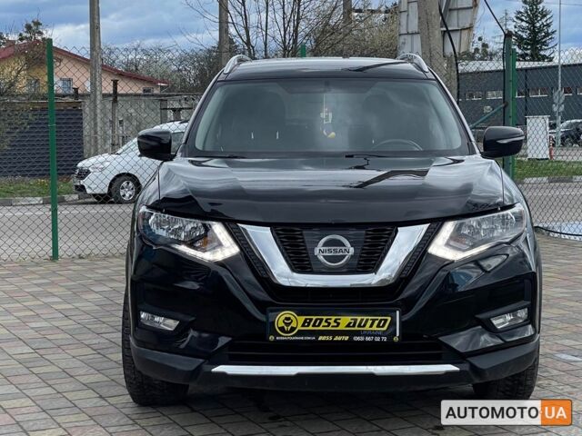 Черный Ниссан Rogue, объемом двигателя 2.5 л и пробегом 226 тыс. км за 14500 $, фото 1 на Automoto.ua