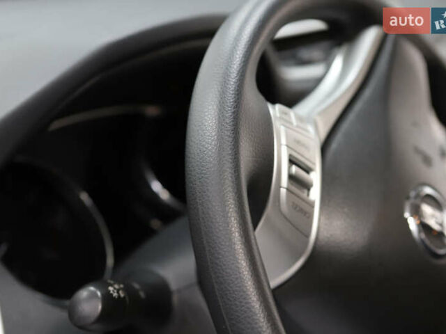 Чорний Ніссан Rogue, об'ємом двигуна 2.5 л та пробігом 141 тис. км за 11900 $, фото 56 на Automoto.ua