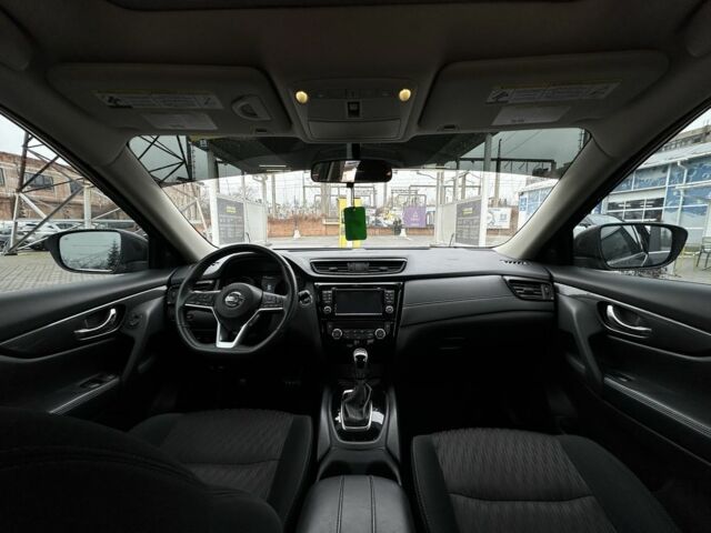 Черный Ниссан Rogue, объемом двигателя 2 л и пробегом 65 тыс. км за 16800 $, фото 15 на Automoto.ua