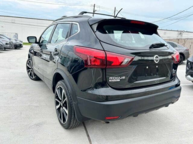 Черный Ниссан Rogue, объемом двигателя 0 л и пробегом 67 тыс. км за 3900 $, фото 3 на Automoto.ua