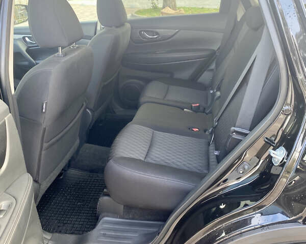 Чорний Ніссан Rogue, об'ємом двигуна 2.49 л та пробігом 86 тис. км за 14999 $, фото 17 на Automoto.ua