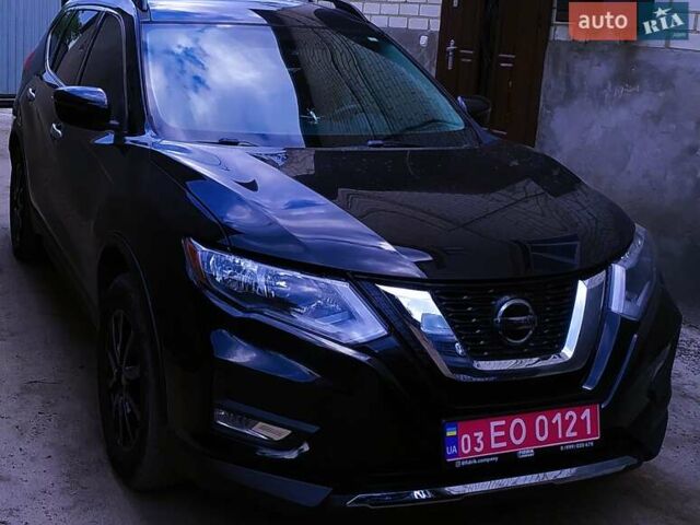 Чорний Ніссан Rogue, об'ємом двигуна 2.5 л та пробігом 186 тис. км за 13150 $, фото 1 на Automoto.ua