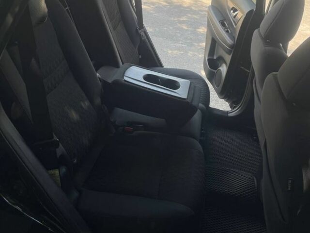 Черный Ниссан Rogue, объемом двигателя 2.5 л и пробегом 118 тыс. км за 15500 $, фото 16 на Automoto.ua