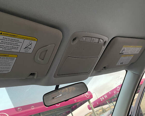 Чорний Ніссан Rogue, об'ємом двигуна 2.5 л та пробігом 63 тис. км за 15000 $, фото 79 на Automoto.ua