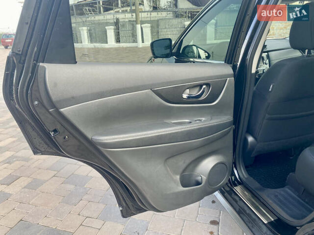 Чорний Ніссан Rogue, об'ємом двигуна 2.49 л та пробігом 86 тис. км за 14999 $, фото 16 на Automoto.ua