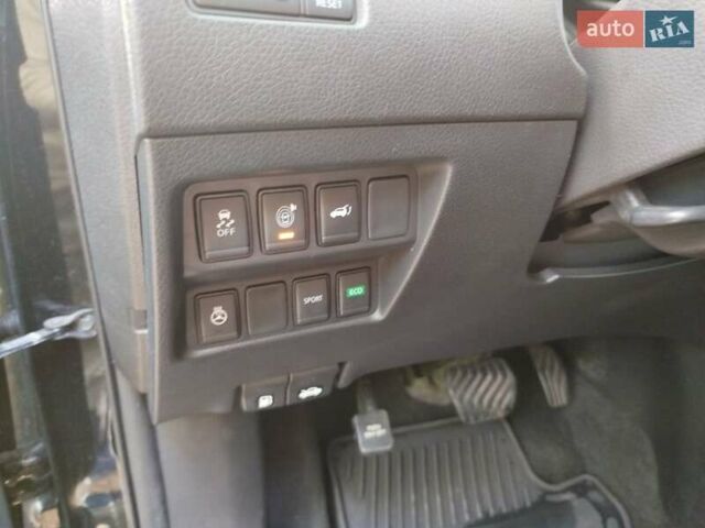 Черный Ниссан Rogue, объемом двигателя 2.49 л и пробегом 106 тыс. км за 17800 $, фото 1 на Automoto.ua