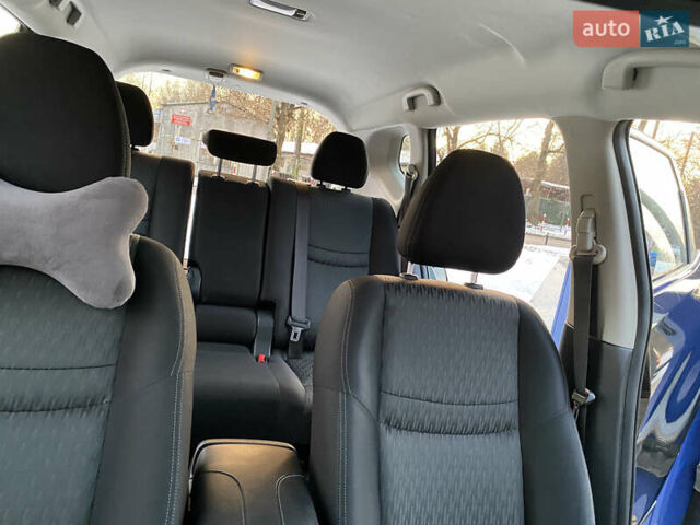 Чорний Ніссан Rogue, об'ємом двигуна 2.5 л та пробігом 63 тис. км за 15000 $, фото 111 на Automoto.ua