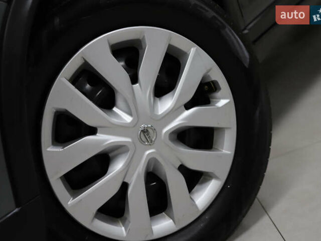 Чорний Ніссан Rogue, об'ємом двигуна 2.5 л та пробігом 141 тис. км за 11900 $, фото 10 на Automoto.ua