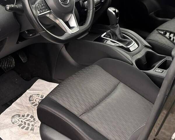 Ниссан Rogue 2017 в Львове на Automoto.ua Черный Ниссан Rogue, объемом двигателя 2.49 л и пробегом 249 тыс. км за 12900 $, фото 11 на Automoto.ua