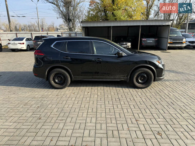 Черный Ниссан Rogue, объемом двигателя 2.49 л и пробегом 91 тыс. км за 13500 $, фото 6 на Automoto.ua