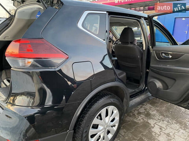 Чорний Ніссан Rogue, об'ємом двигуна 2.5 л та пробігом 63 тис. км за 15000 $, фото 112 на Automoto.ua