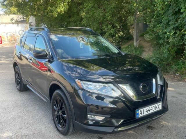 Черный Ниссан Rogue, объемом двигателя 2.5 л и пробегом 118 тыс. км за 15500 $, фото 1 на Automoto.ua