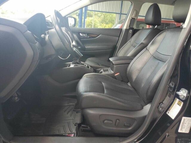 Черный Ниссан Rogue, объемом двигателя 2 л и пробегом 129 тыс. км за 1900 $, фото 6 на Automoto.ua