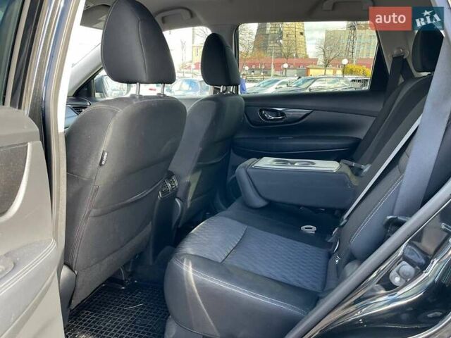 Черный Ниссан Rogue, объемом двигателя 2.49 л и пробегом 146 тыс. км за 13490 $, фото 36 на Automoto.ua