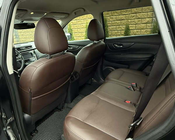 Черный Ниссан Rogue, объемом двигателя 2.5 л и пробегом 147 тыс. км за 15100 $, фото 22 на Automoto.ua