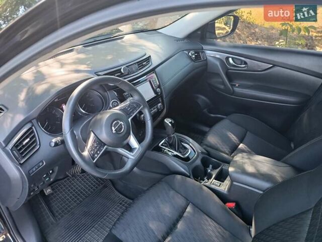 Чорний Ніссан Rogue, об'ємом двигуна 2.49 л та пробігом 97 тис. км за 16500 $, фото 7 на Automoto.ua