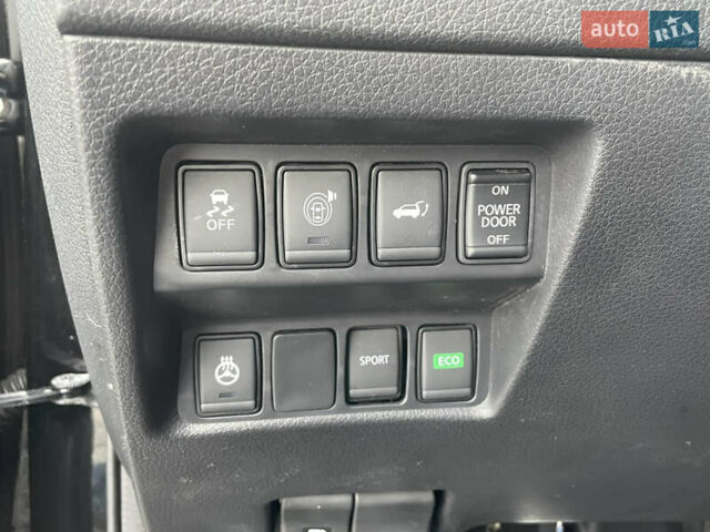 Черный Ниссан Rogue, объемом двигателя 2.5 л и пробегом 89 тыс. км за 15800 $, фото 9 на Automoto.ua