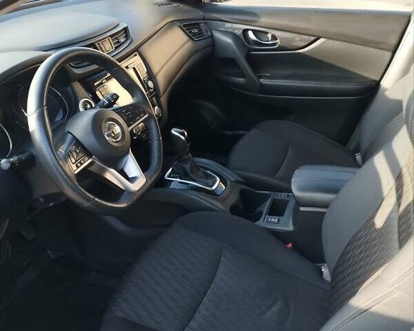 Черный Ниссан Rogue, объемом двигателя 2.49 л и пробегом 98 тыс. км за 17999 $, фото 9 на Automoto.ua