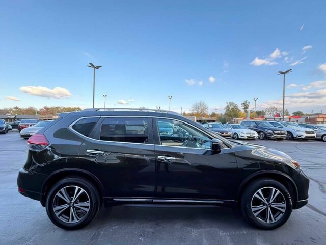 Черный Ниссан Rogue, объемом двигателя 2.5 л и пробегом 61 тыс. км за 8000 $, фото 7 на Automoto.ua