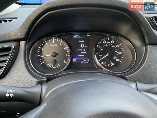 Чорний Ніссан Rogue, об'ємом двигуна 2.5 л та пробігом 63 тис. км за 15000 $, фото 36 на Automoto.ua