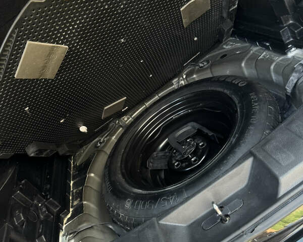 Черный Ниссан Rogue, объемом двигателя 2.49 л и пробегом 115 тыс. км за 14900 $, фото 28 на Automoto.ua