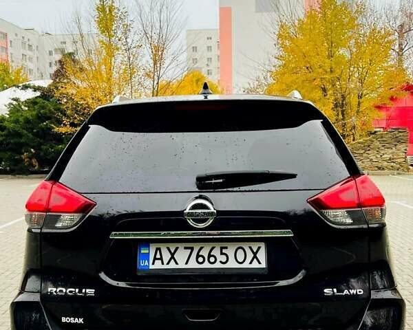 Чорний Ніссан Rogue, об'ємом двигуна 2.5 л та пробігом 154 тис. км за 16999 $, фото 10 на Automoto.ua