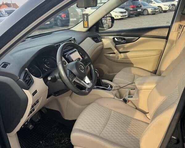 Черный Ниссан Rogue, объемом двигателя 2.49 л и пробегом 117 тыс. км за 15300 $, фото 8 на Automoto.ua