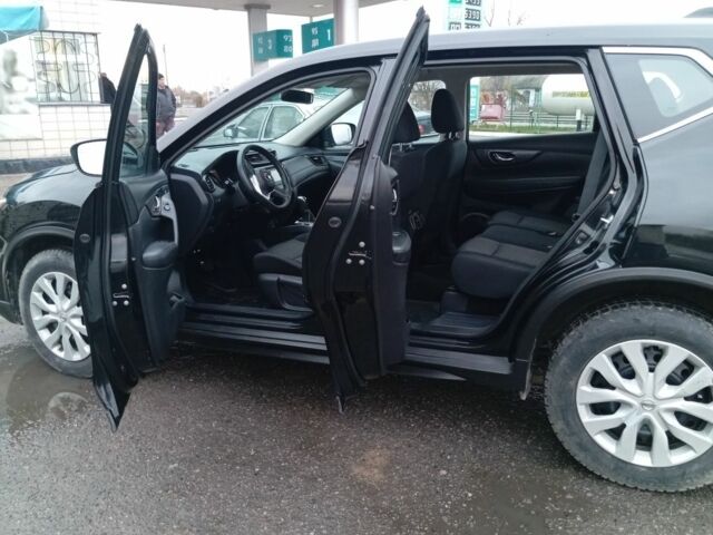 Черный Ниссан Rogue, объемом двигателя 0 л и пробегом 199 тыс. км за 12999 $, фото 1 на Automoto.ua