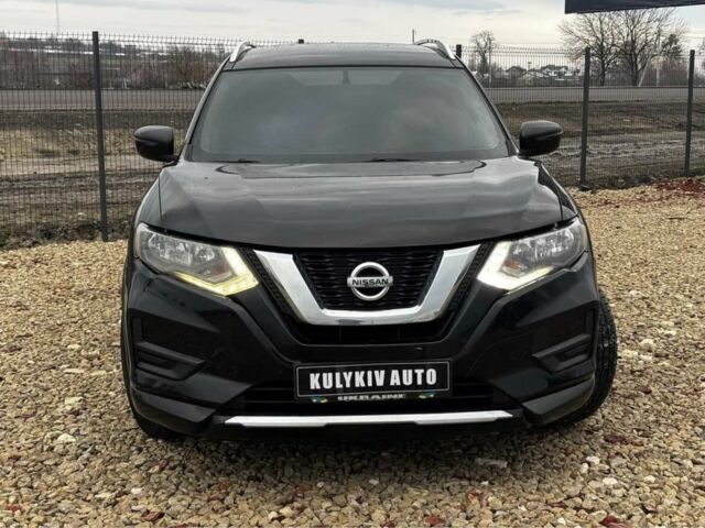 Чорний Ніссан Rogue, об'ємом двигуна 0 л та пробігом 177 тис. км за 11600 $, фото 1 на Automoto.ua