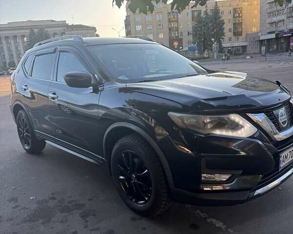 Чорний Ніссан Rogue, об'ємом двигуна 2.49 л та пробігом 127 тис. км за 17800 $, фото 1 на Automoto.ua
