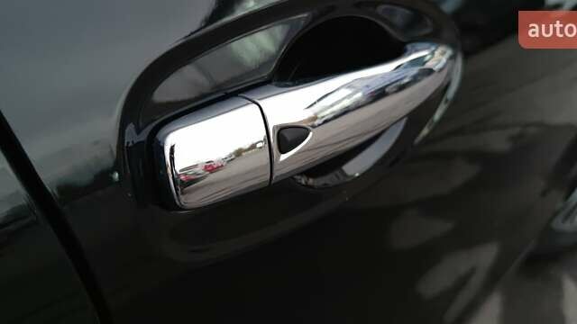 Черный Ниссан Rogue, объемом двигателя 2.49 л и пробегом 144 тыс. км за 16000 $, фото 22 на Automoto.ua