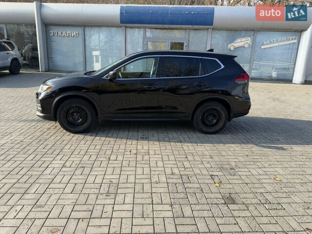 Черный Ниссан Rogue, объемом двигателя 2.49 л и пробегом 91 тыс. км за 13500 $, фото 11 на Automoto.ua