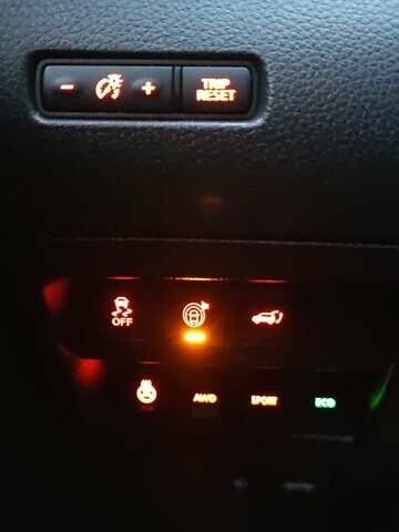 Черный Ниссан Rogue, объемом двигателя 2.49 л и пробегом 144 тыс. км за 16000 $, фото 18 на Automoto.ua