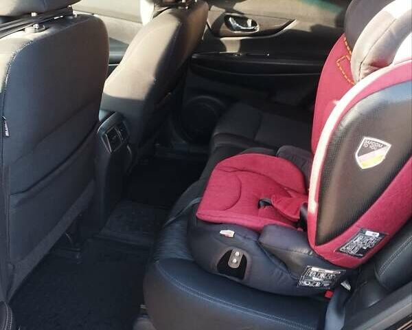 Черный Ниссан Rogue, объемом двигателя 2.49 л и пробегом 98 тыс. км за 17999 $, фото 13 на Automoto.ua