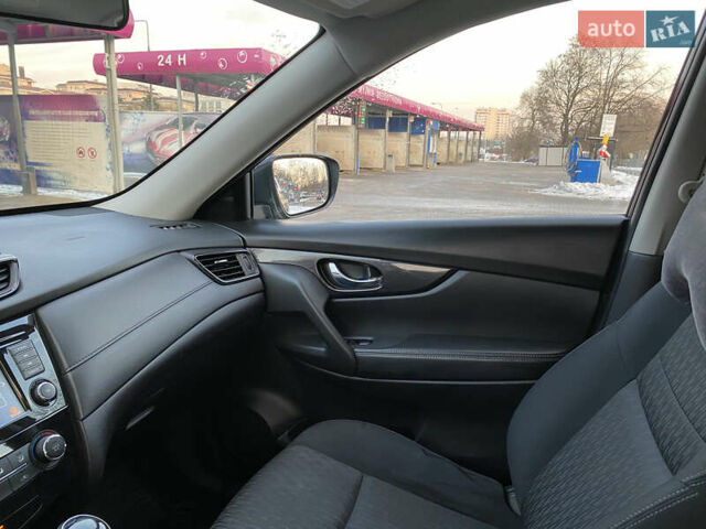 Чорний Ніссан Rogue, об'ємом двигуна 2.5 л та пробігом 63 тис. км за 15000 $, фото 35 на Automoto.ua