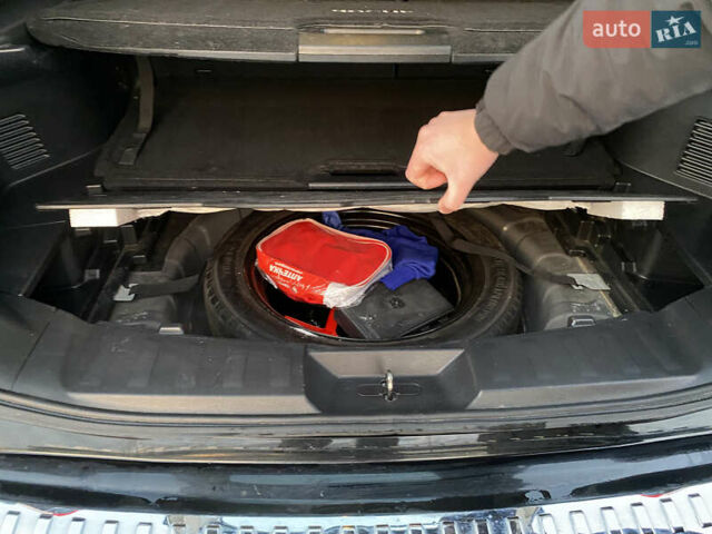 Чорний Ніссан Rogue, об'ємом двигуна 2.5 л та пробігом 63 тис. км за 15000 $, фото 127 на Automoto.ua
