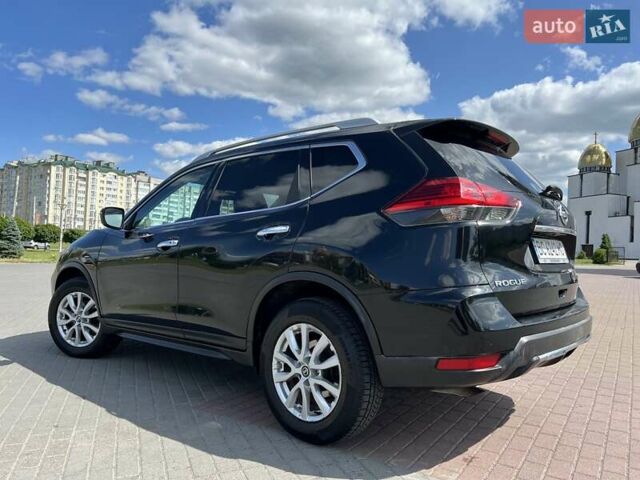 Черный Ниссан Rogue, объемом двигателя 2.49 л и пробегом 151 тыс. км за 12500 $, фото 6 на Automoto.ua