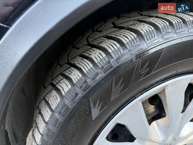 Черный Ниссан Rogue, объемом двигателя 2.49 л и пробегом 129 тыс. км за 15700 $, фото 18 на Automoto.ua