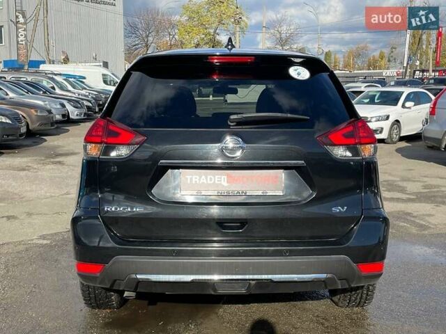 Черный Ниссан Rogue, объемом двигателя 2.49 л и пробегом 146 тыс. км за 13490 $, фото 10 на Automoto.ua