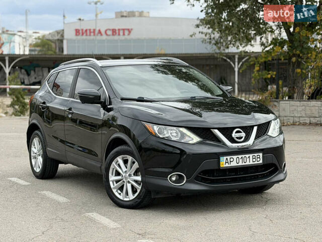 Чорний Ніссан Rogue, об'ємом двигуна 2 л та пробігом 60 тис. км за 16200 $, фото 2 на Automoto.ua