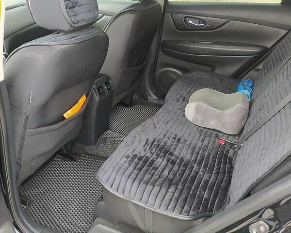 Чорний Ніссан Rogue, об'ємом двигуна 2.5 л та пробігом 186 тис. км за 13150 $, фото 2 на Automoto.ua