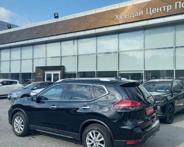 Ніссан Rogue 2017 у Полтаві на Automoto.ua Чорний Ніссан Rogue, об'ємом двигуна 2.49 л та пробігом 177 тис. км за 13300 $, фото 9 на Automoto.ua