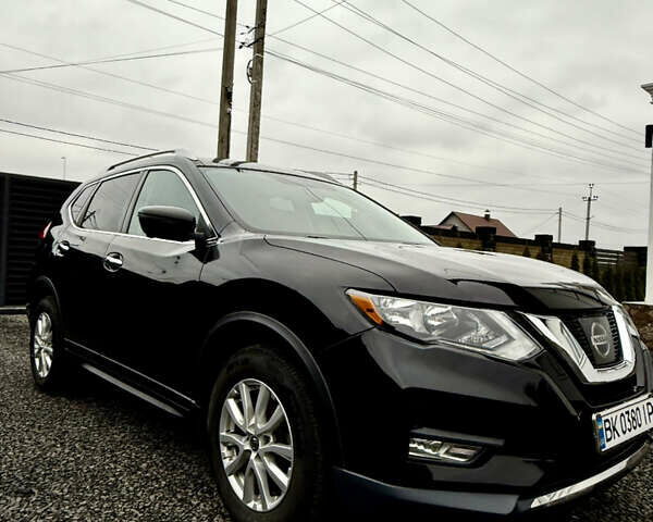Черный Ниссан Rogue, объемом двигателя 2.5 л и пробегом 147 тыс. км за 15100 $, фото 13 на Automoto.ua