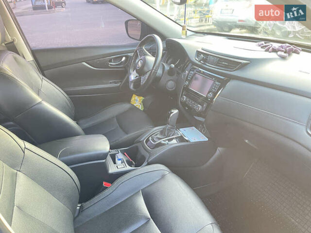 Черный Ниссан Rogue, объемом двигателя 2.5 л и пробегом 120 тыс. км за 16500 $, фото 11 на Automoto.ua