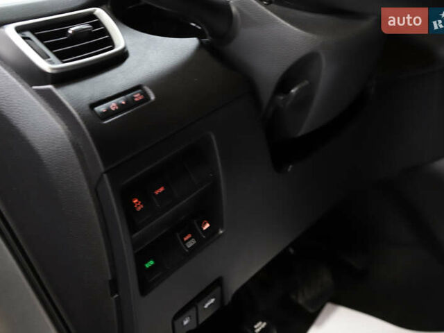 Черный Ниссан Rogue, объемом двигателя 2.5 л и пробегом 141 тыс. км за 11900 $, фото 37 на Automoto.ua